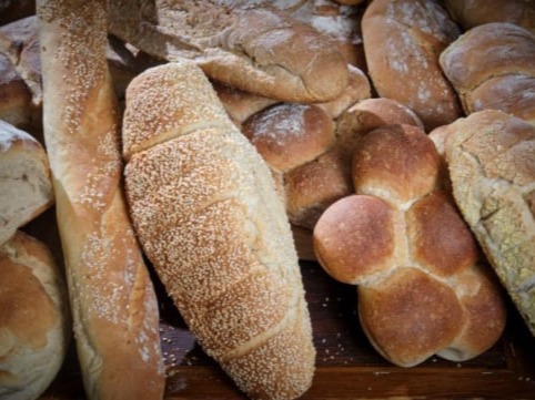 Άρτος - Bread Street